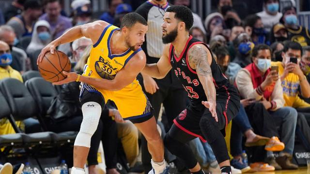 raptors-warriors-curry-vanvleet.jpg